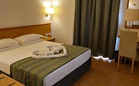 Hotel Marco Polo Airport Hotel